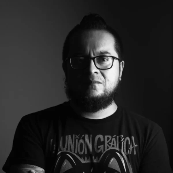 Buitrón — tatuador en Puerto Vallarta
