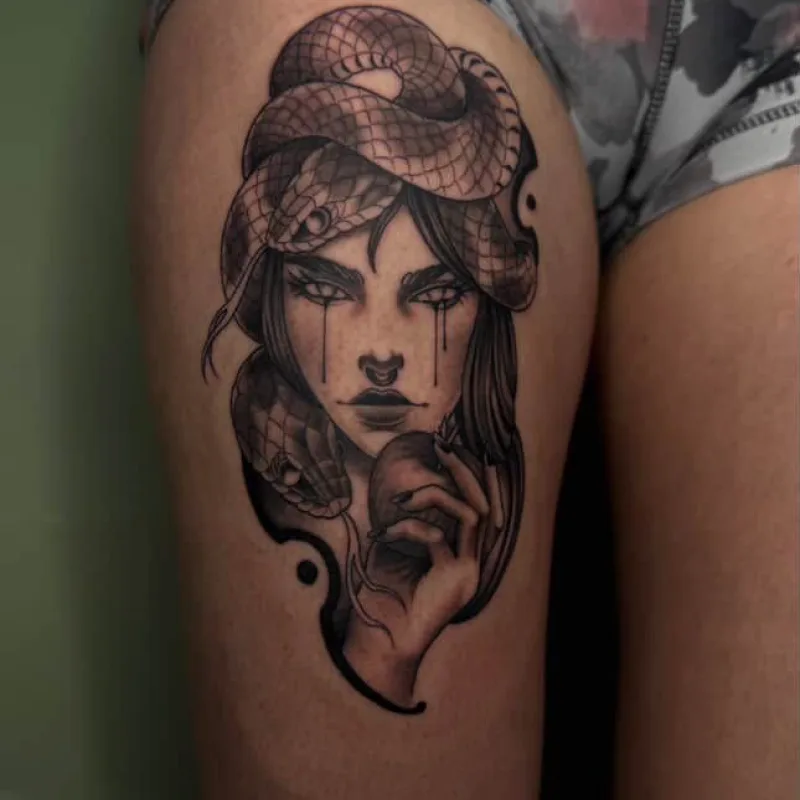 Tatuaje de Estef Tattoo — Púrpura Tatuajes Puerto Vallarta