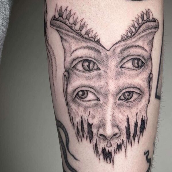 carmen figueroa- purpura tatuajes00001